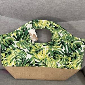 Cappelli Straworld Green Tropical Leaf Canvas/Jute tote bag. NWT.